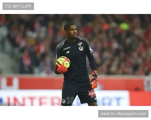 克亚尔铁血防守稳如磐石，米兰保持零封