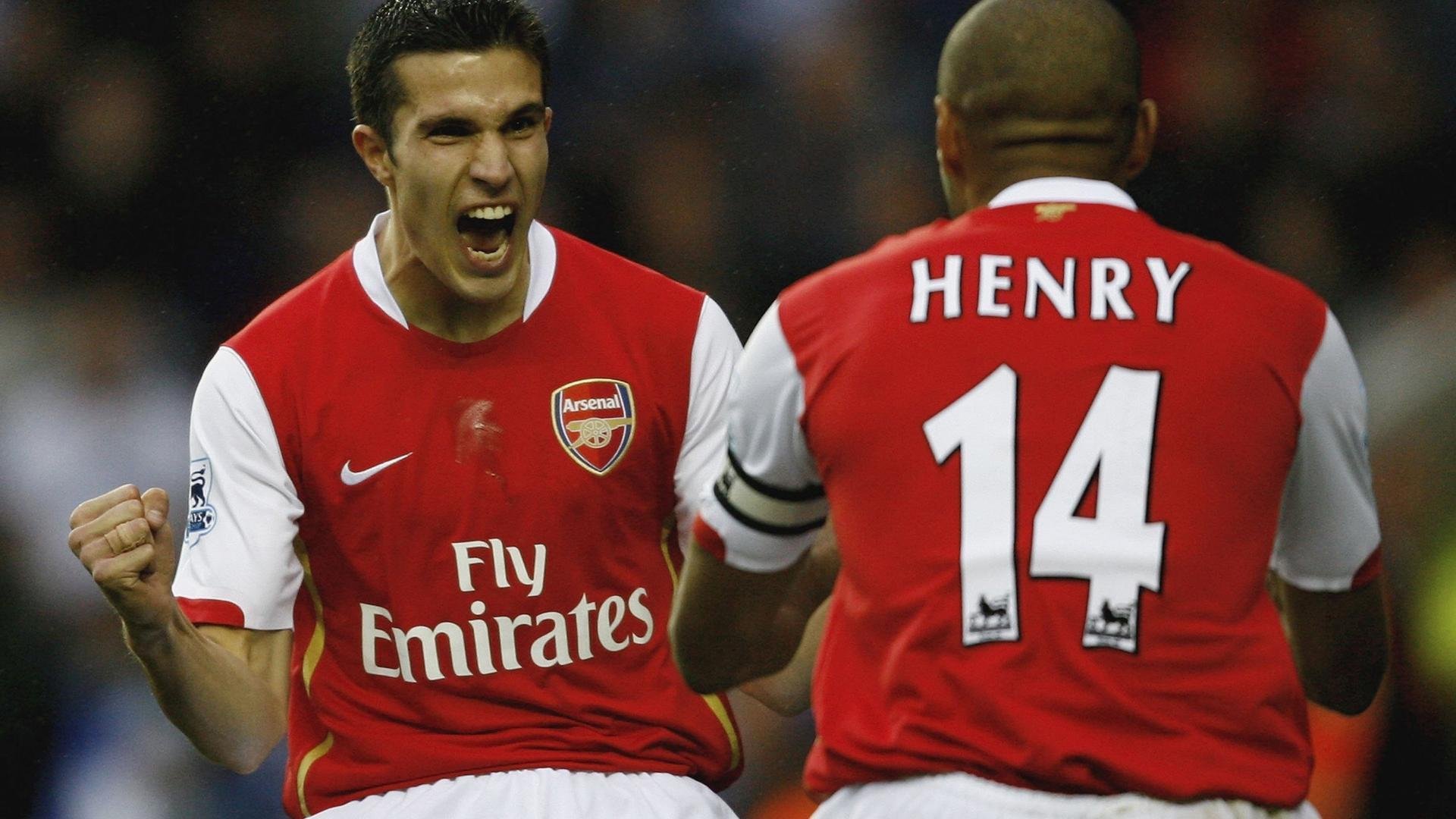 《英雄联盟》“全球预选”点燃战火,冠军激烈争夺!